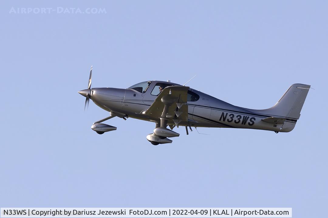 N33WS, 2017 Cirrus SR22 GTS C/N 4563, Cirrus SR22  C/N 4563, N33WS