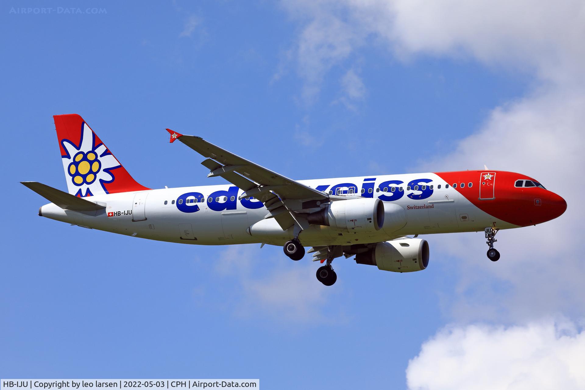 HB-IJU, 2003 Airbus A320-214 C/N 1951, Copenhagen 3.5.2022