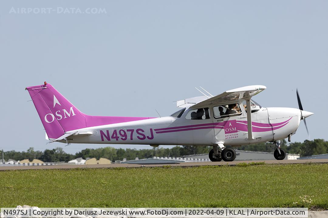 N497SJ, 2000 Cessna 172S C/N 172S8497, Cessna 172S Skyhawk  C/N 172S8497, N497SJ