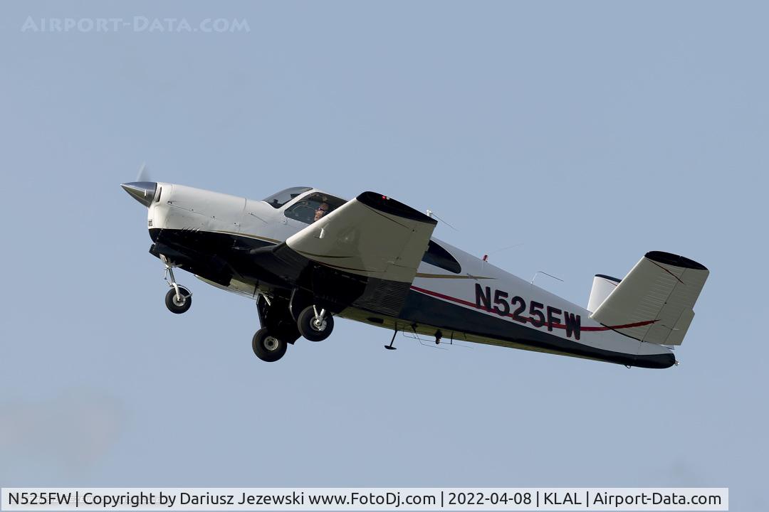 N525FW, 1962 Beech P35 Bonanza C/N D-7044, Beech P35 Bonanza  C/N D-7044, N525FW