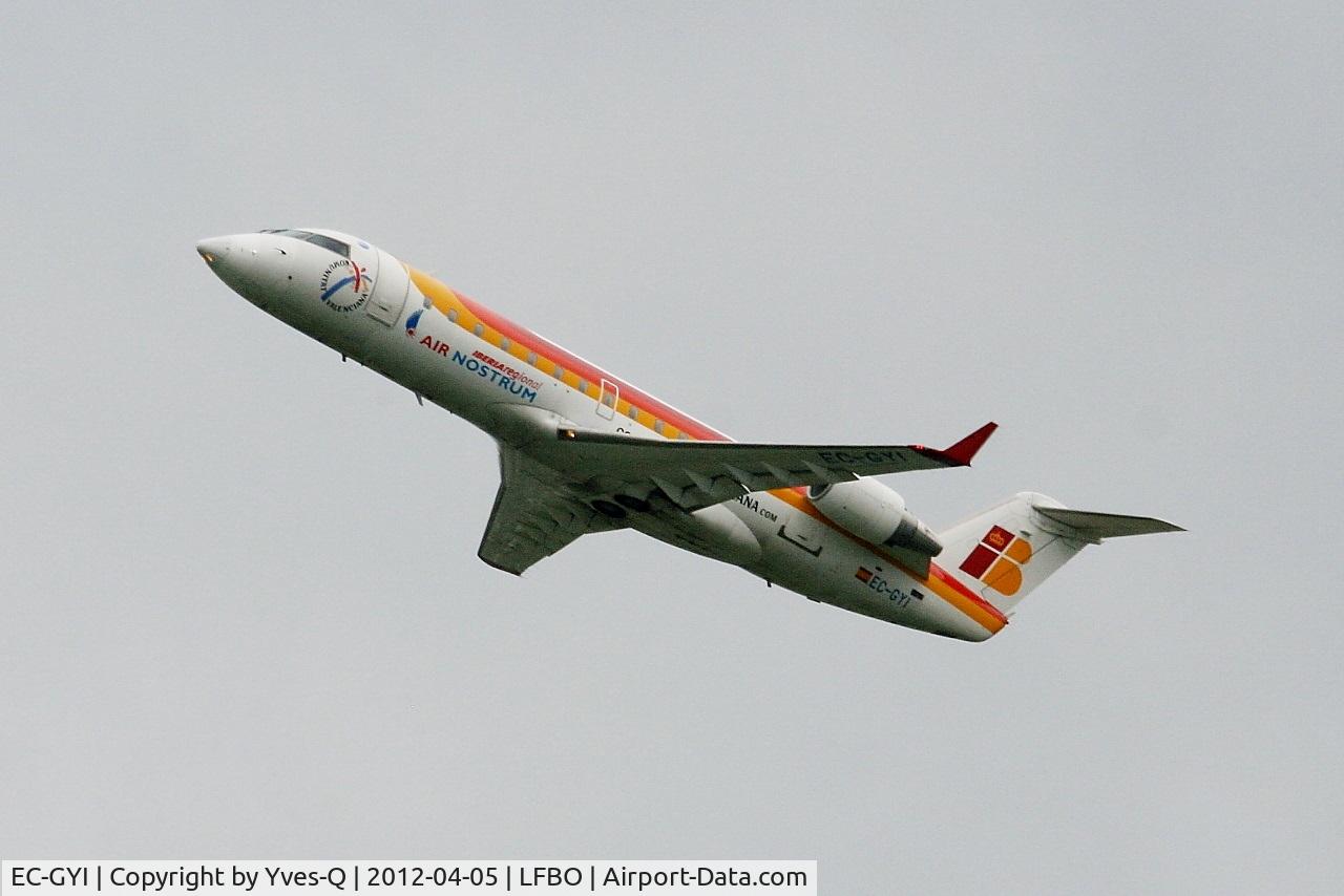 EC-GYI, 1998 Canadair CRJ-200ER (CL-600-2B19) C/N 7249, Canadair CRJ-200ER, Take-off Rwy 32R, Toulouse Blagnac Airport (LFBO-TLS)
