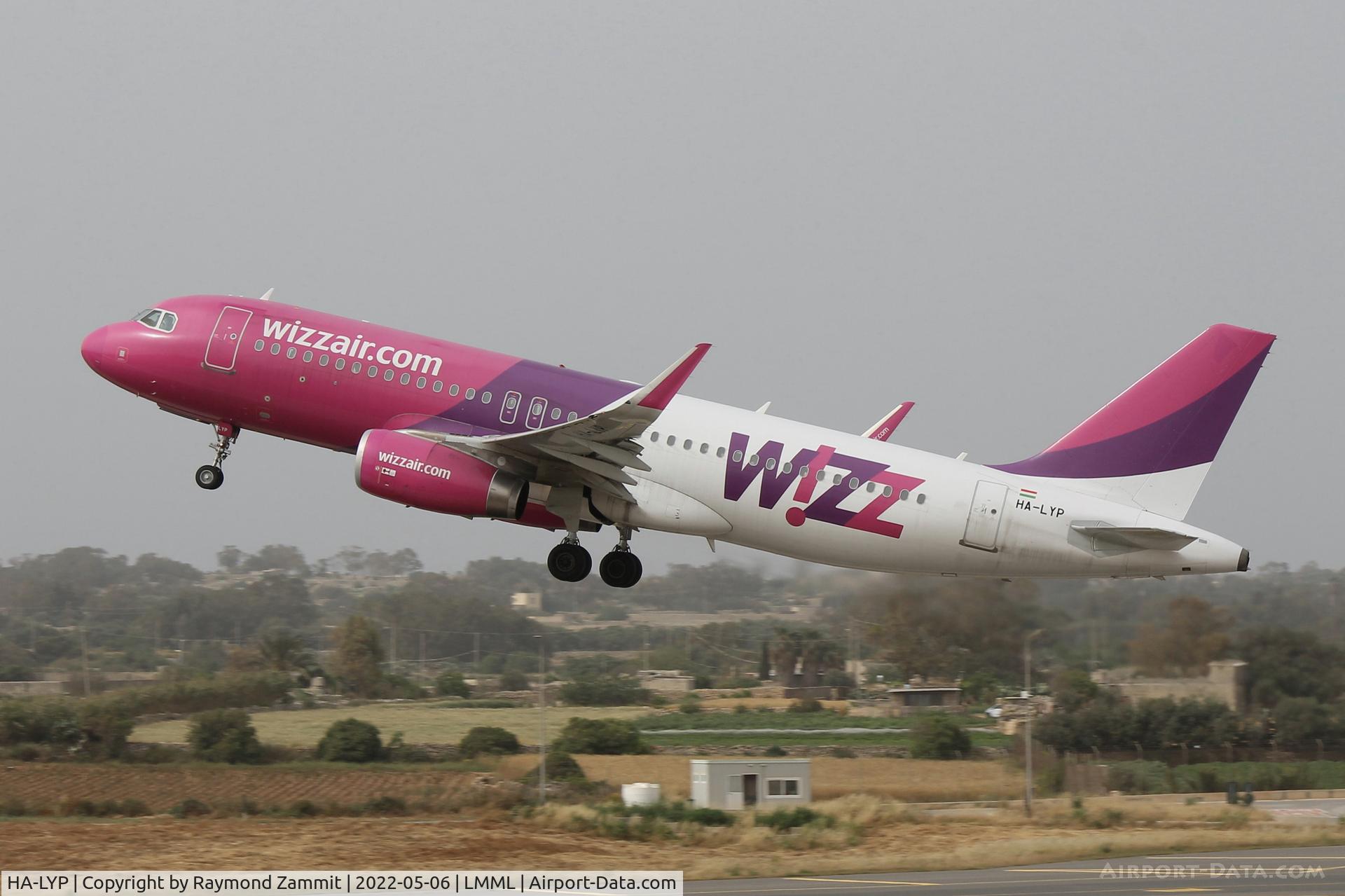 HA-LYP, 2015 Airbus A320-232 C/N 6589, A320 HA-LYP Wizzair