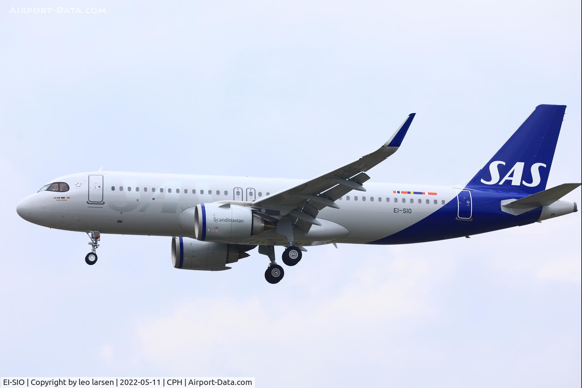 EI-SIO, 2022 Airbus A320-251N C/N 10813, Copenhagen 11.5.2022 on delivery flight.
