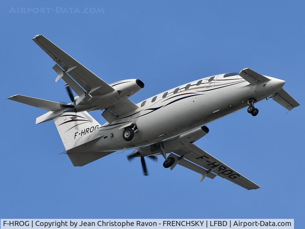F-HROG, 2007 Piaggio P-180 Avanti C/N 1133, OYO2 from Lyon Bron