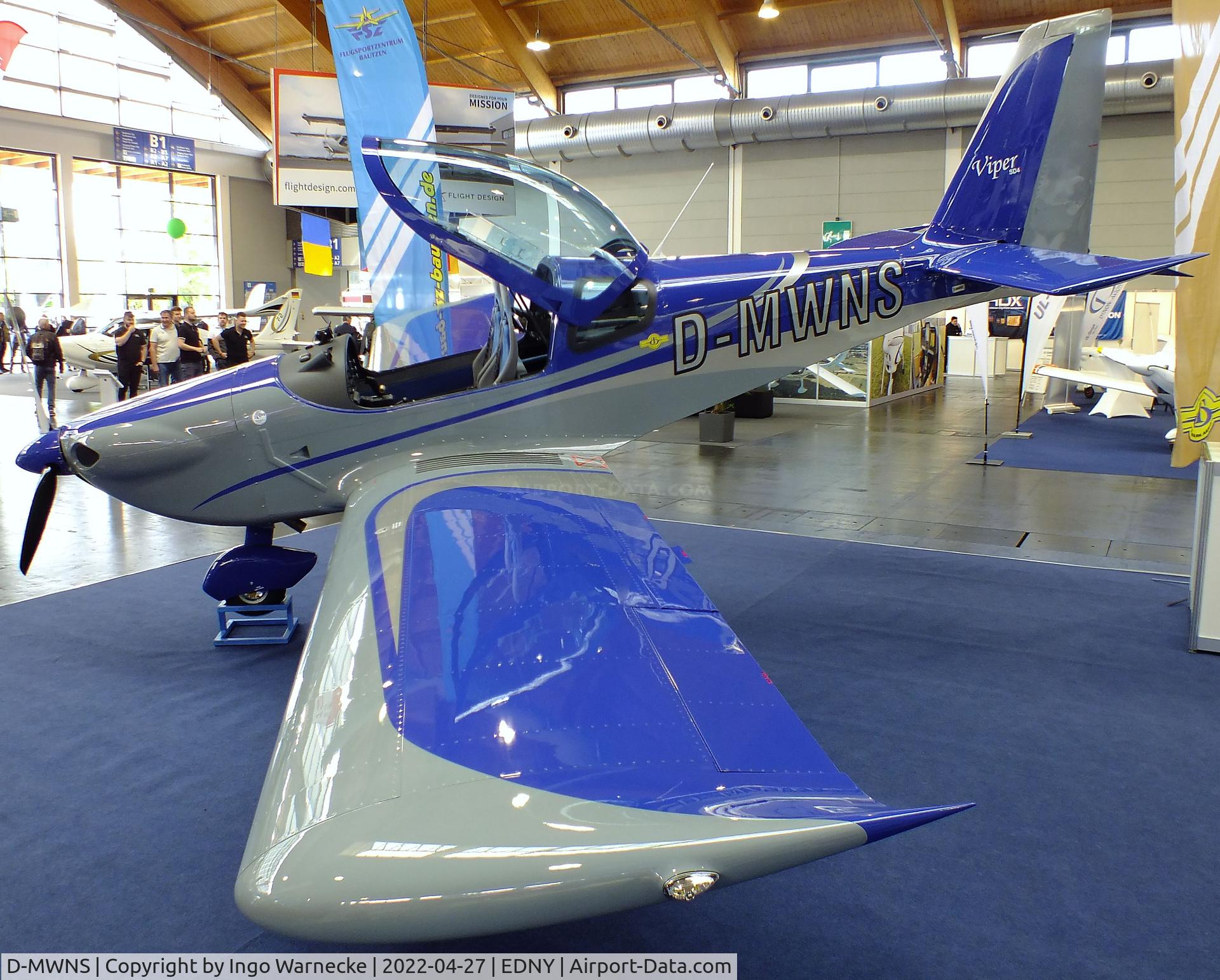 D-MWNS, Tomark Aero Viper SD-4 C/N Not found D-MWNS, Tomark Aero Viper SD-4 at the AERO 2022, Friedrichshafen