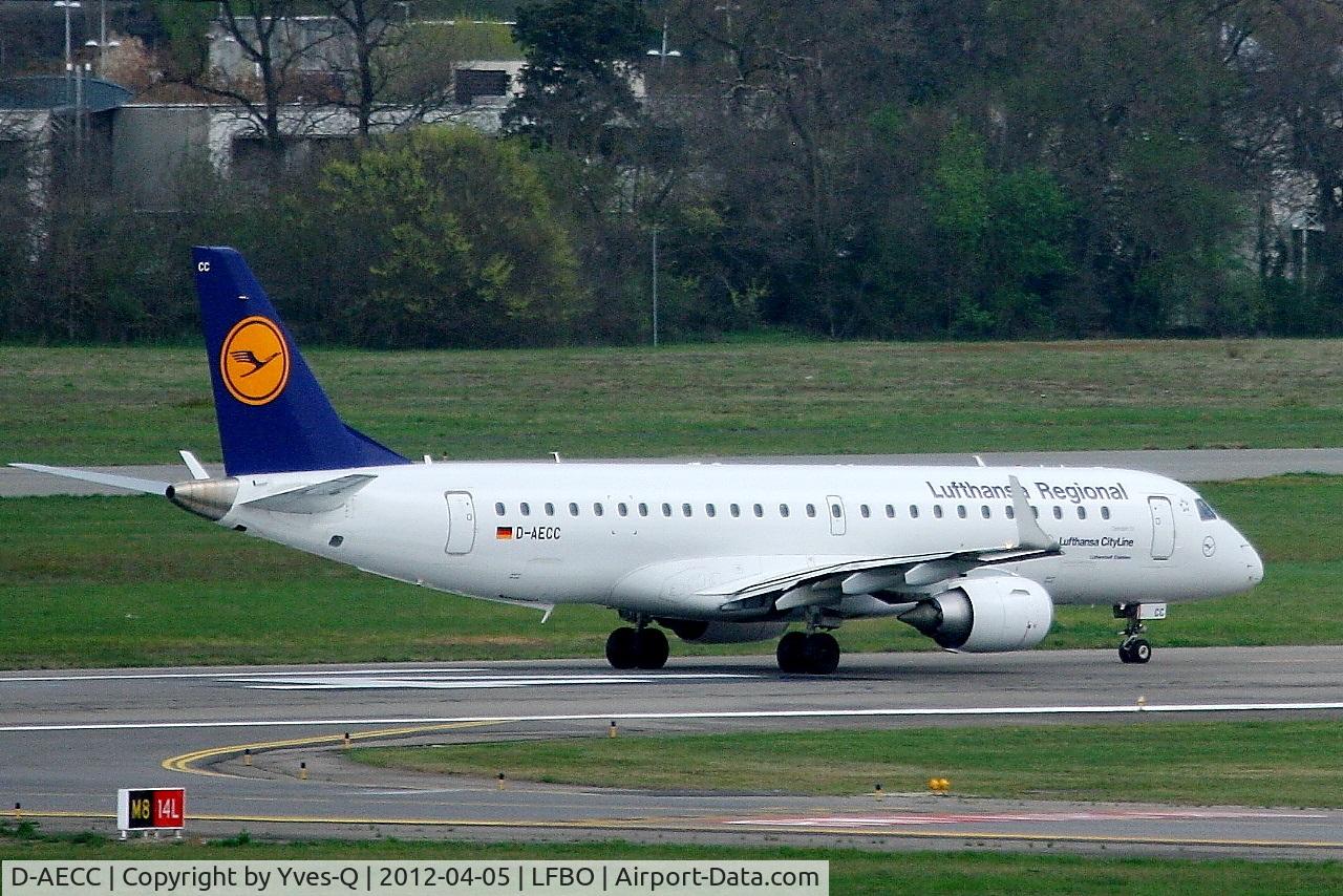 D-AECC, 2009 Embraer 190LR (ERJ-190-100LR) C/N 19000333, Embraer 190LR, Ready to take off rwy 14L, Toulouse Blagnac Airport (LFBO-TLS)