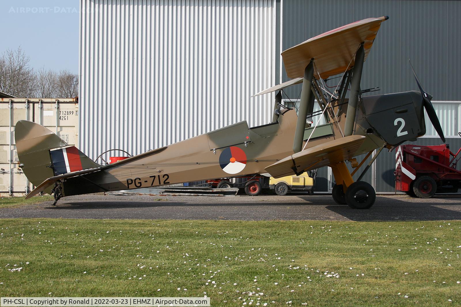 PH-CSL, De Havilland DH-82A Tiger Moth II C/N 86609, at ehmz