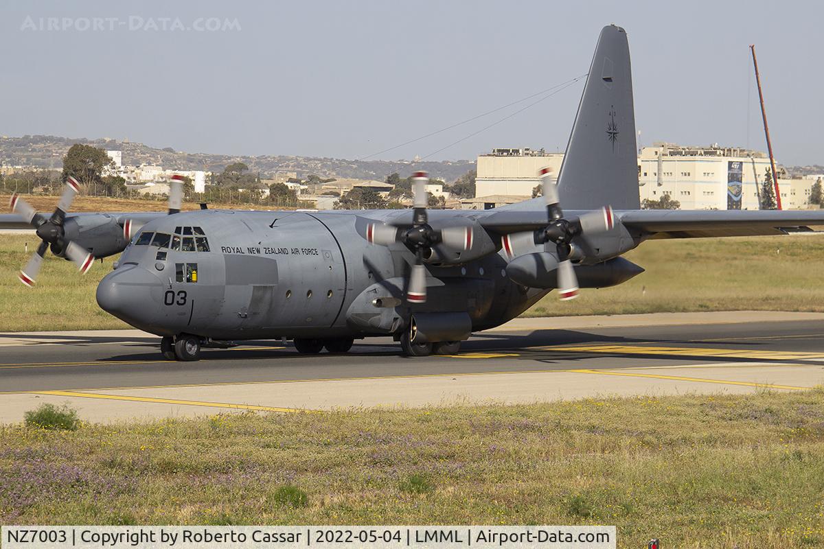 NZ7003, 1965 Lockheed C-130H Hercules C/N 382-4054, Charlie
