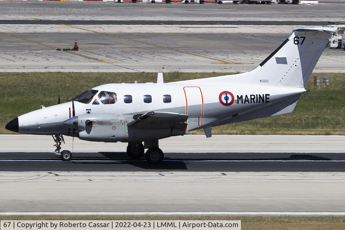 67, Embraer EMB-121 Xingu C/N 121-067, Runway 31