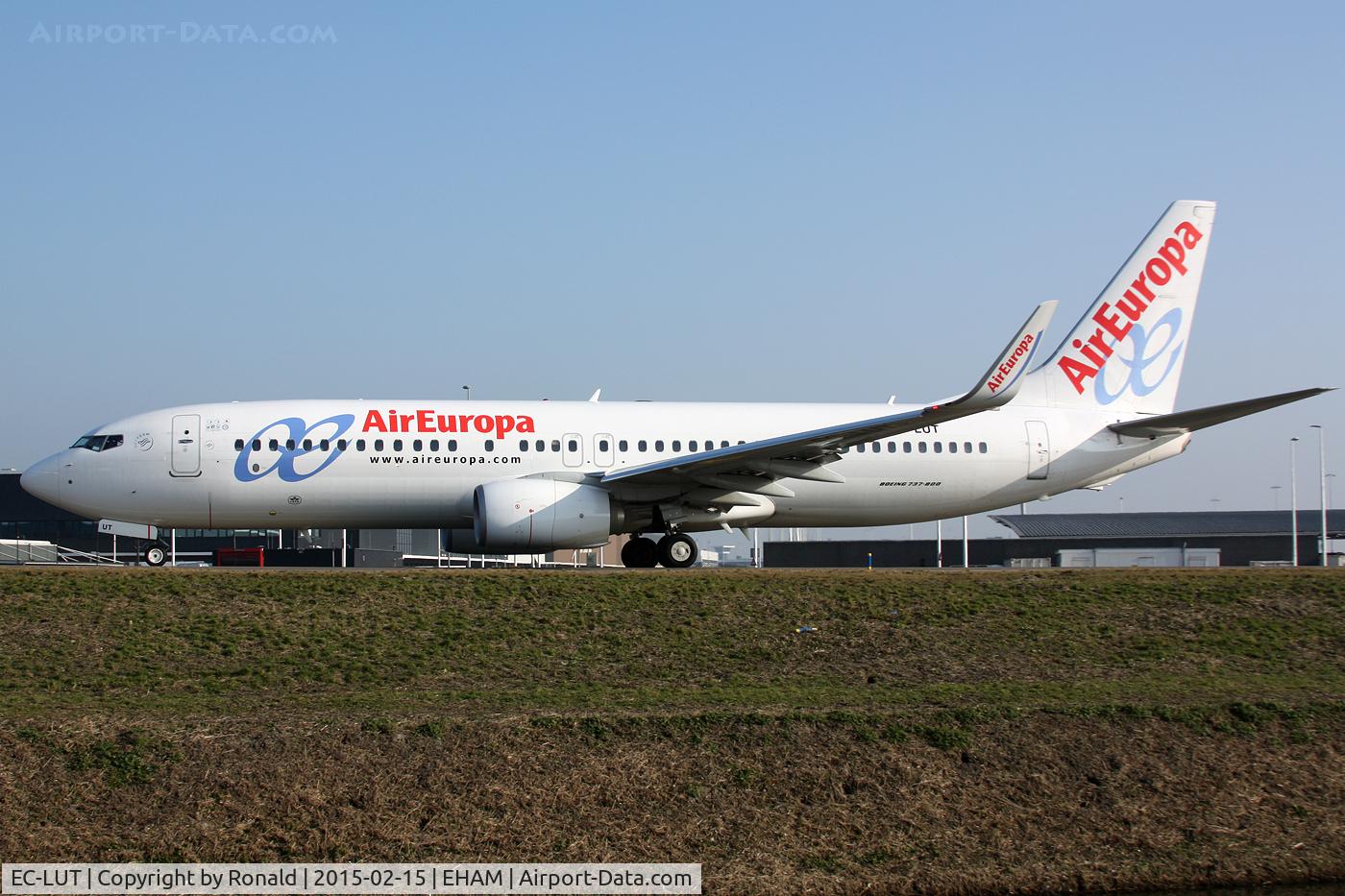 EC-LUT, 2013 Boeing 737-85P C/N 36592, at spl