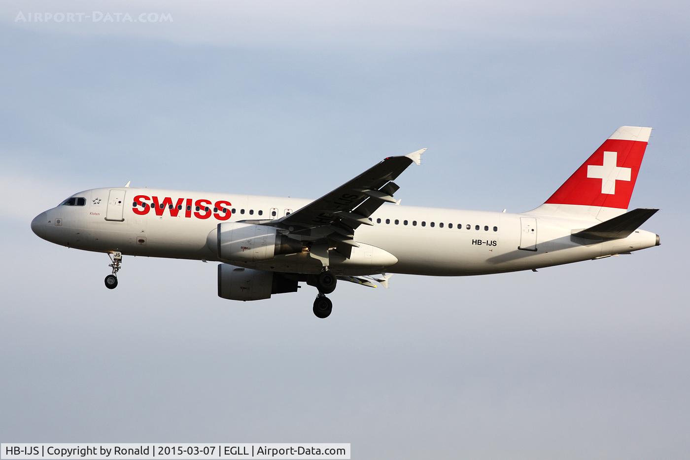 HB-IJS, 1998 Airbus A320-214 C/N 782, at lhr
