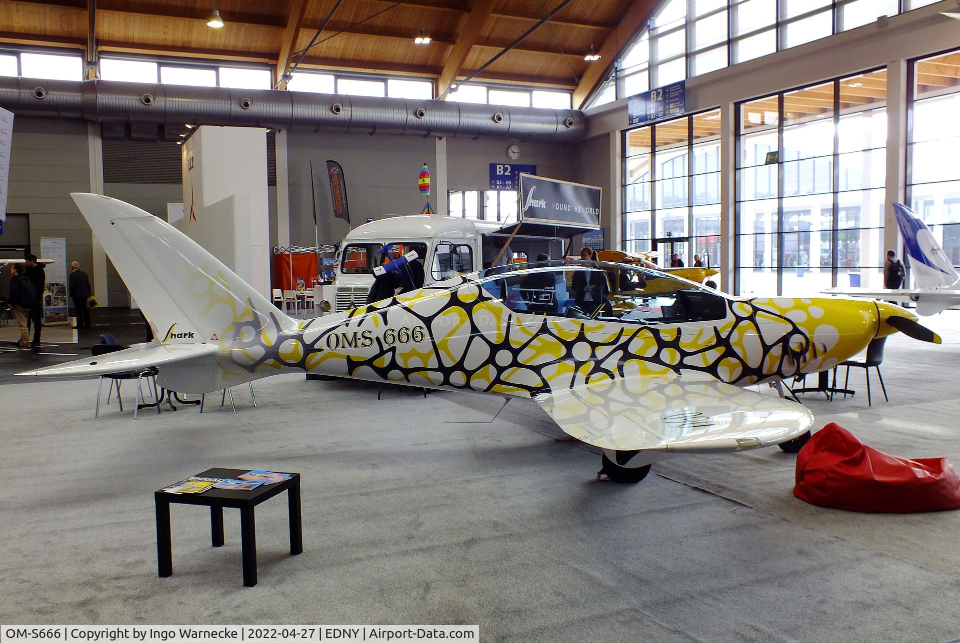 OM-S666, Shark Aero Shark C/N 090, Shark Aero Shark at the AERO 2022, Friedrichshafen
