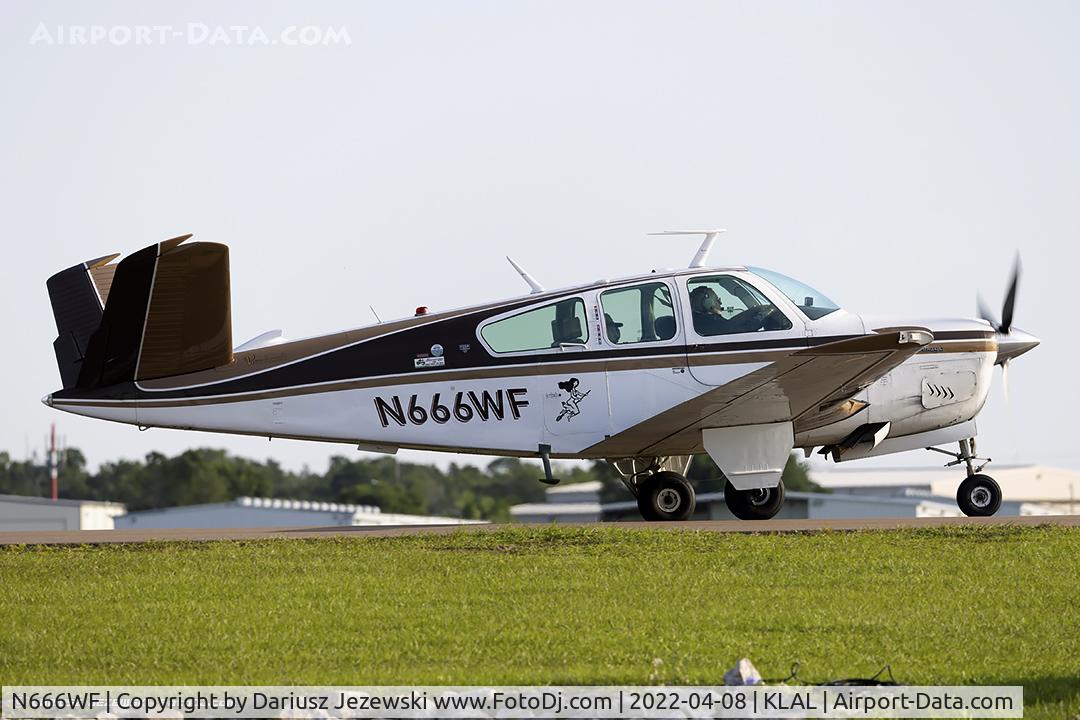 N666WF, 1976 Beech V35B Bonanza C/N D-9885, Beech V35B Bonanza  C/N D-9885, N666WF