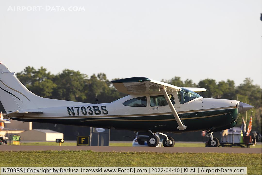 N703BS, Cessna R182 Skylane RG C/N R18201930, Cessna R182 Skylane RG  C/N R18201930, N703BS