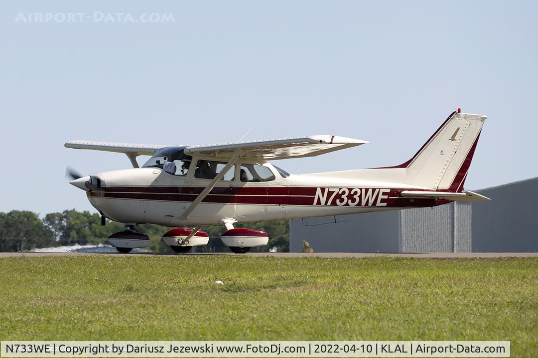 N733WE, 1977 Cessna 172N C/N 17268600, Cessna 172N Skyhawk  C/N 17268600, N733WE