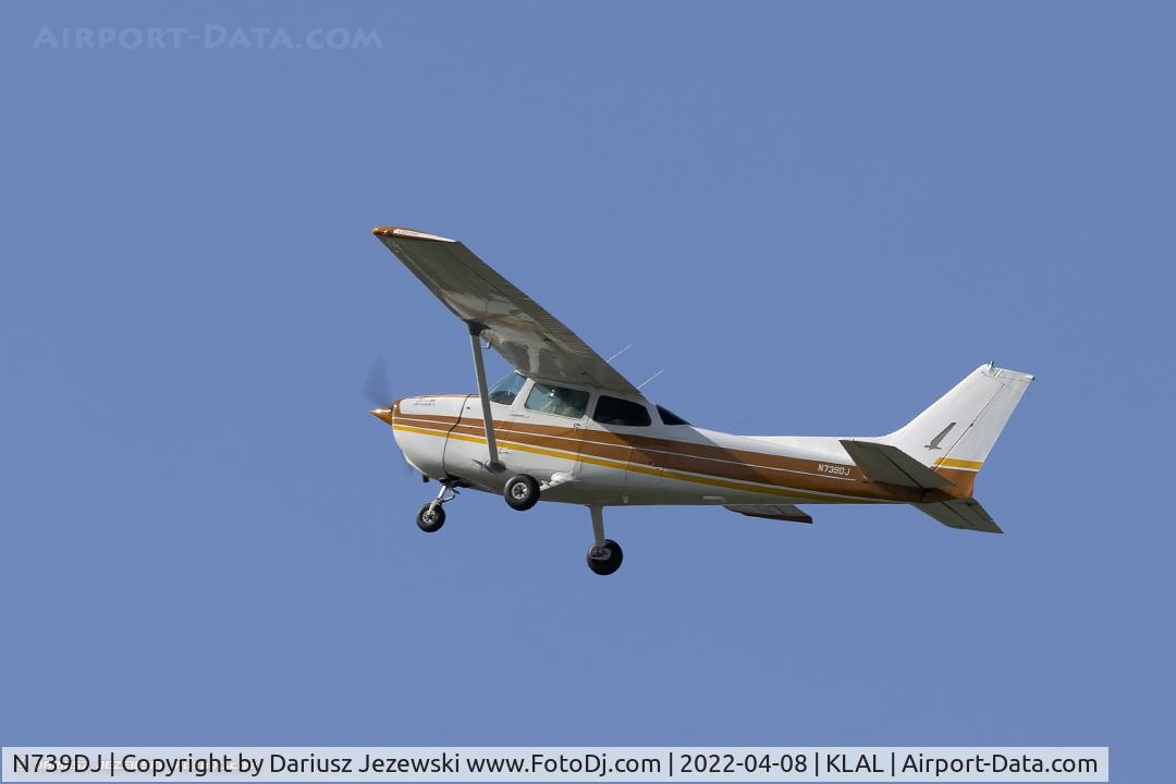 N739DJ, 1978 Cessna 172N C/N 17270458, Cessna 172N Skyhawk  C/N 17270458, N739DJ