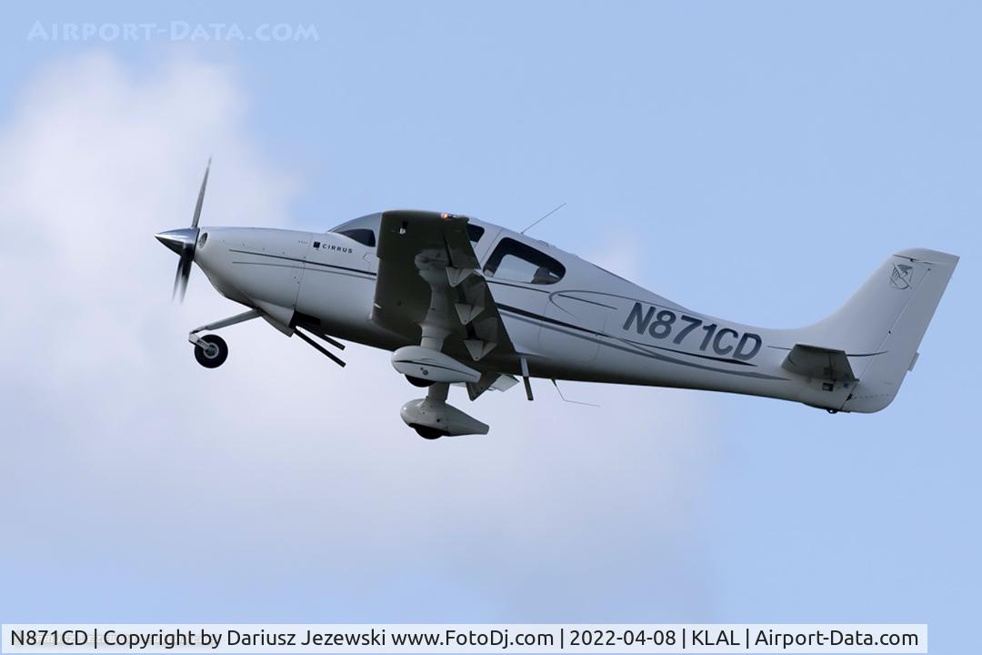 N871CD, 2002 Cirrus SR20 C/N 1207, Cirrus SR20  C/N 1207, N871CD
