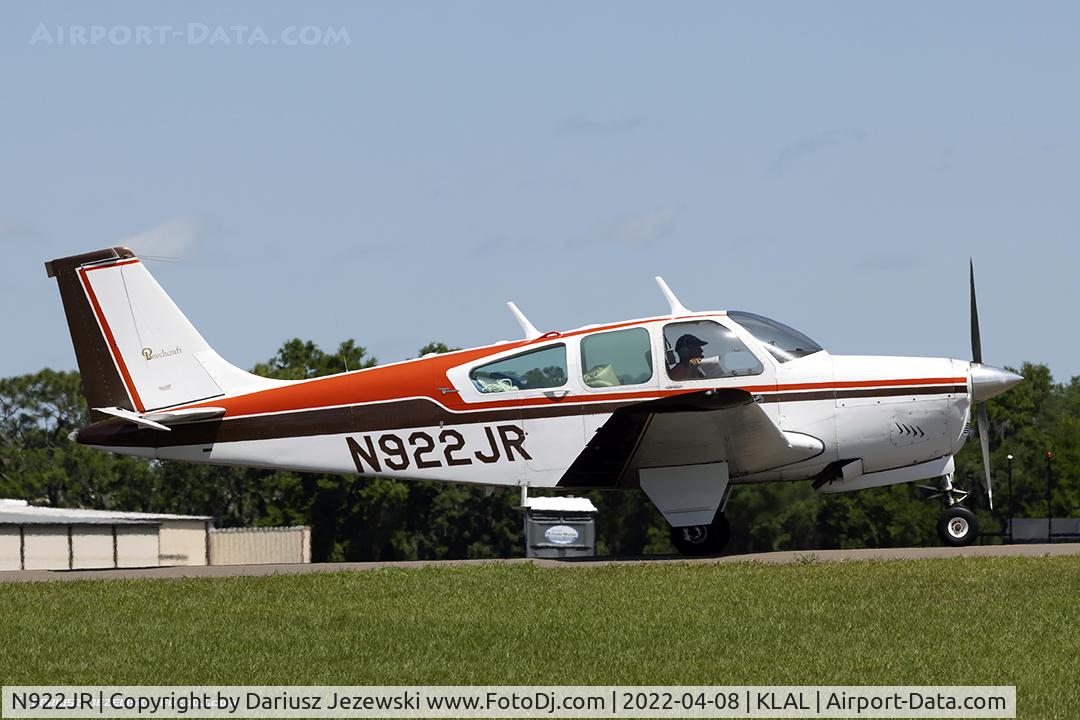 N922JR, 1962 Beech 35-B33 Debonair C/N CD-586, Beech 35-B33 Debonair  C/N CD-586, N922JR