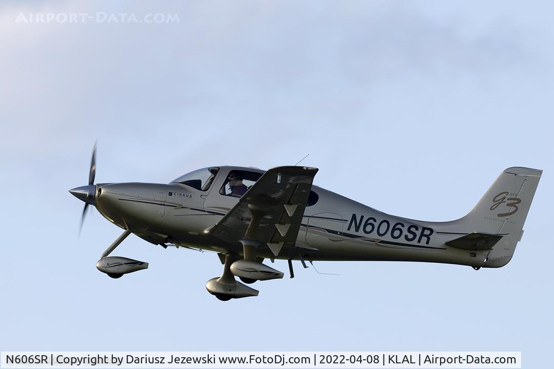 N606SR, 2007 Cirrus SR22 G3 GTS C/N 2478, Cirrus SR22  C/N 2478, N606SR