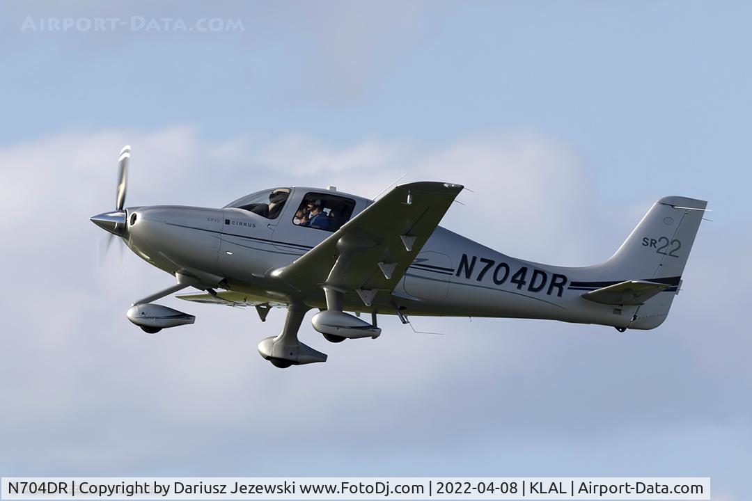 N704DR, 1976 Cessna 150M C/N 15078533, Cirrus SR22  C/N 3786, N704DR