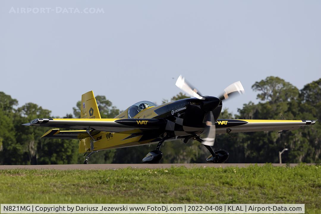 N821MG, 2009 Extra EA-300SC C/N SC010, Extra EA-300S  C/N 1035, N821MG