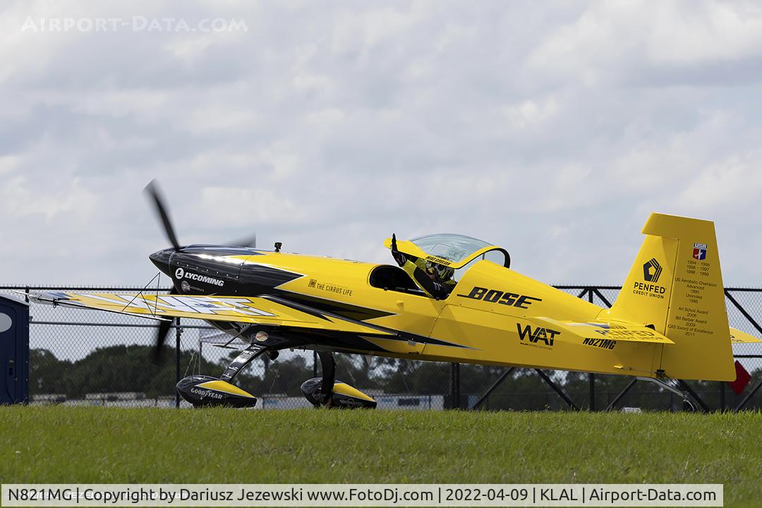 N821MG, 2009 Extra EA-300SC C/N SC010, Extra EA-300S  C/N 1035, N821MG