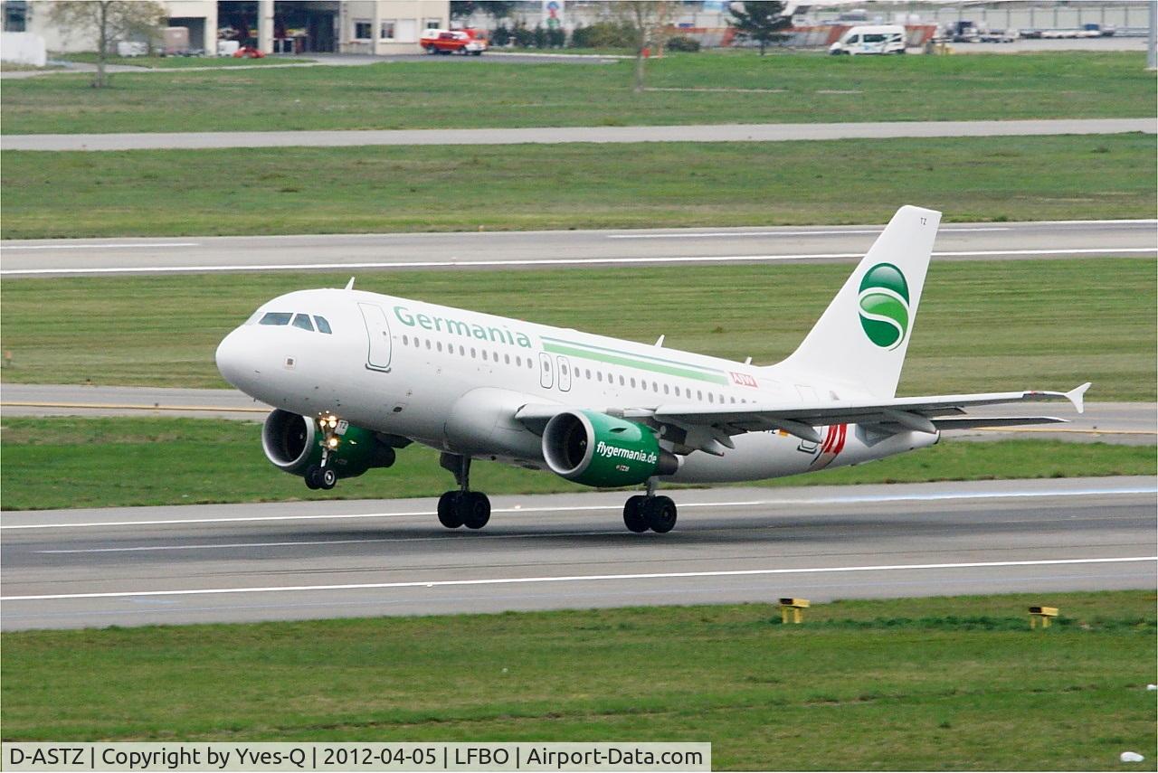 D-ASTZ, 2007 Airbus A319-112 C/N 3019, Airbus A319-112, Take off rwy 32L, Toulouse Blagnac Airport (LFBO-TLS)