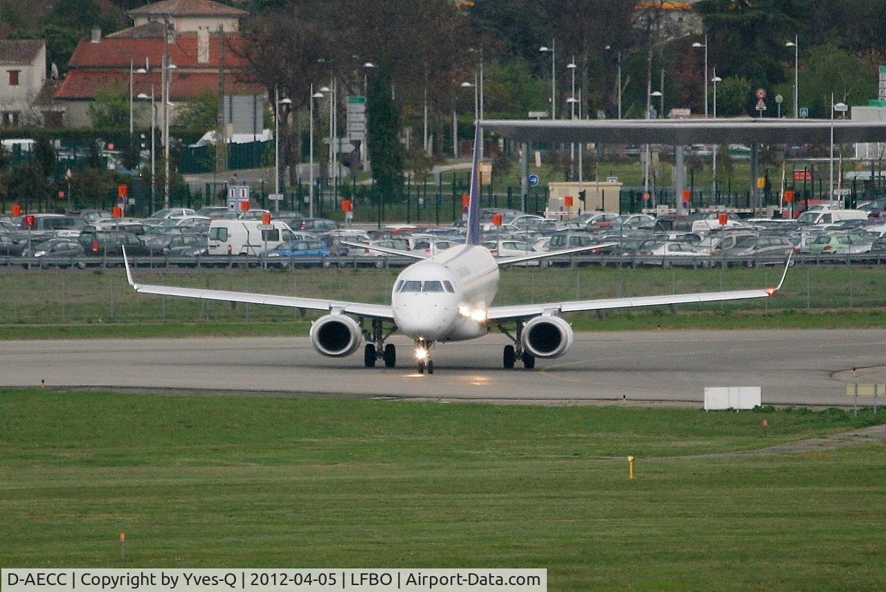 D-AECC, 2009 Embraer 190LR (ERJ-190-100LR) C/N 19000333, Embraer 190LR, Taxiing to holding point rwy 14L, Toulouse Blagnac Airport (LFBO-TLS)
