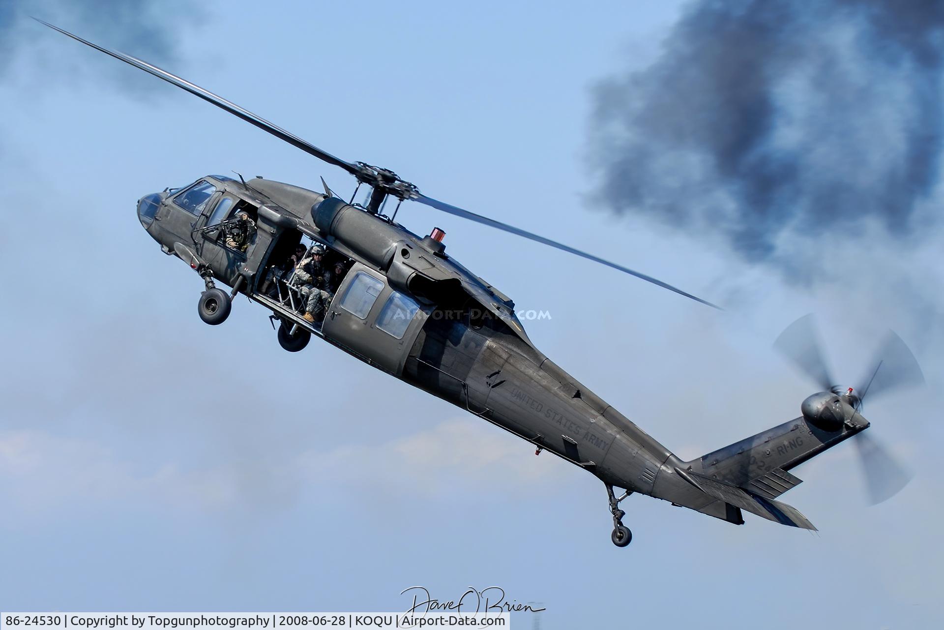 86-24530, 1987 Sikorsky UH-60A Black Hawk C/N 701033, Combined Arms Demo infantry insertion.