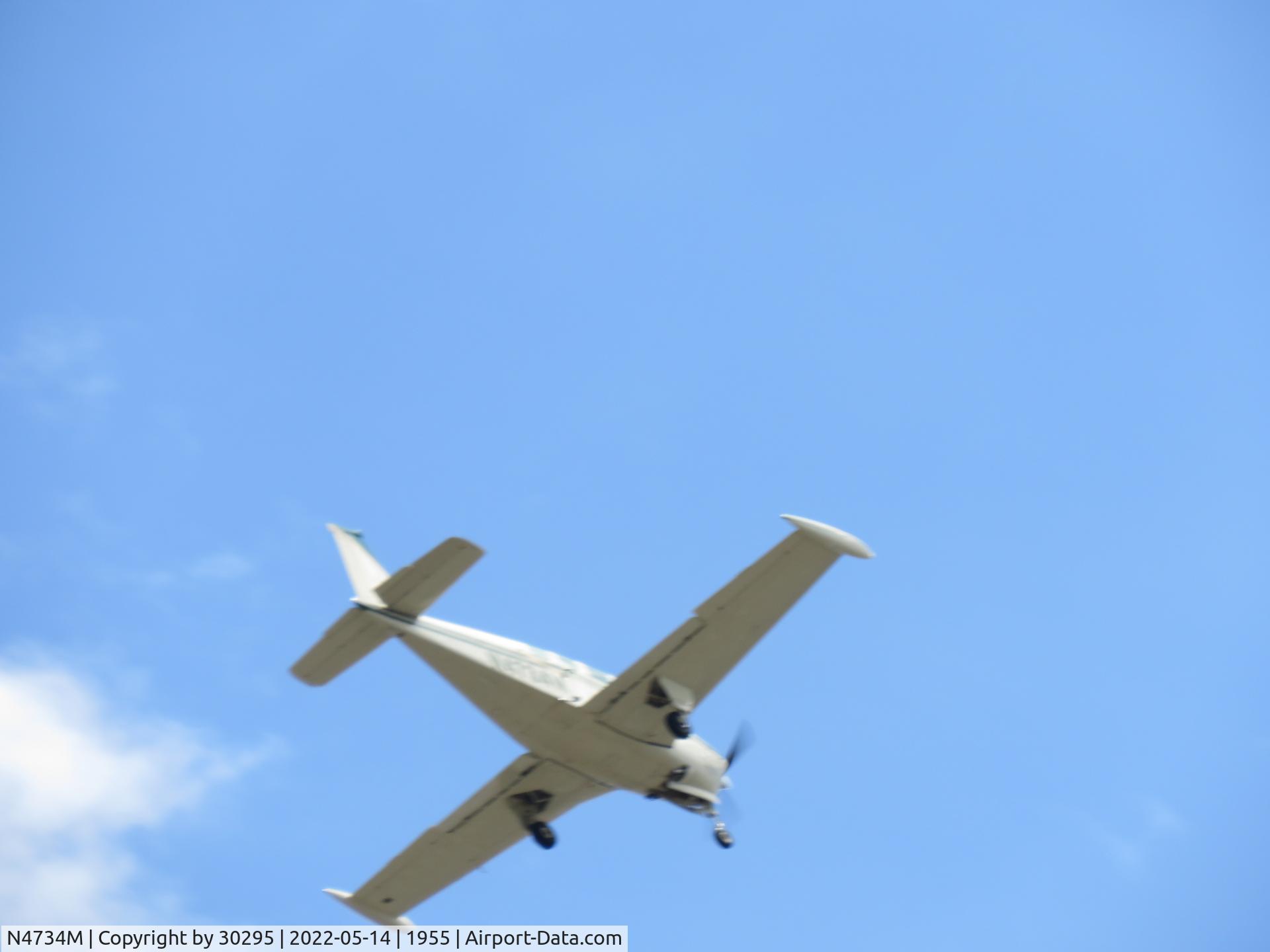 N4734M, 1978 Beech A36 Bonanza 36 C/N E-1257, Heading southwest