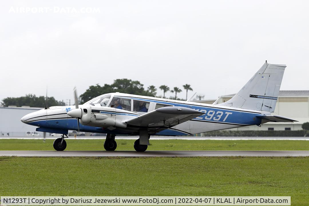 N1293T, 1972 Piper PA-34-200 C/N 34-7250283, Piper PA-34-200 Seneca I  C/N 34-7250283, N1293T