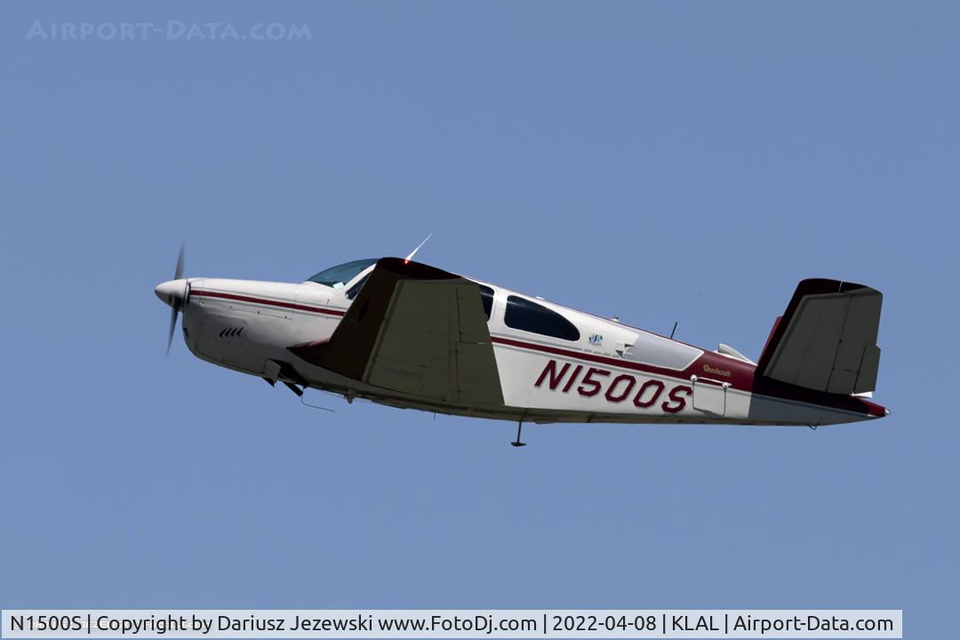 N1500S, 1961 Beech P35 Bonanza C/N D-6897, Beech P35 Bonanza  C/N D-6897, N1500S
