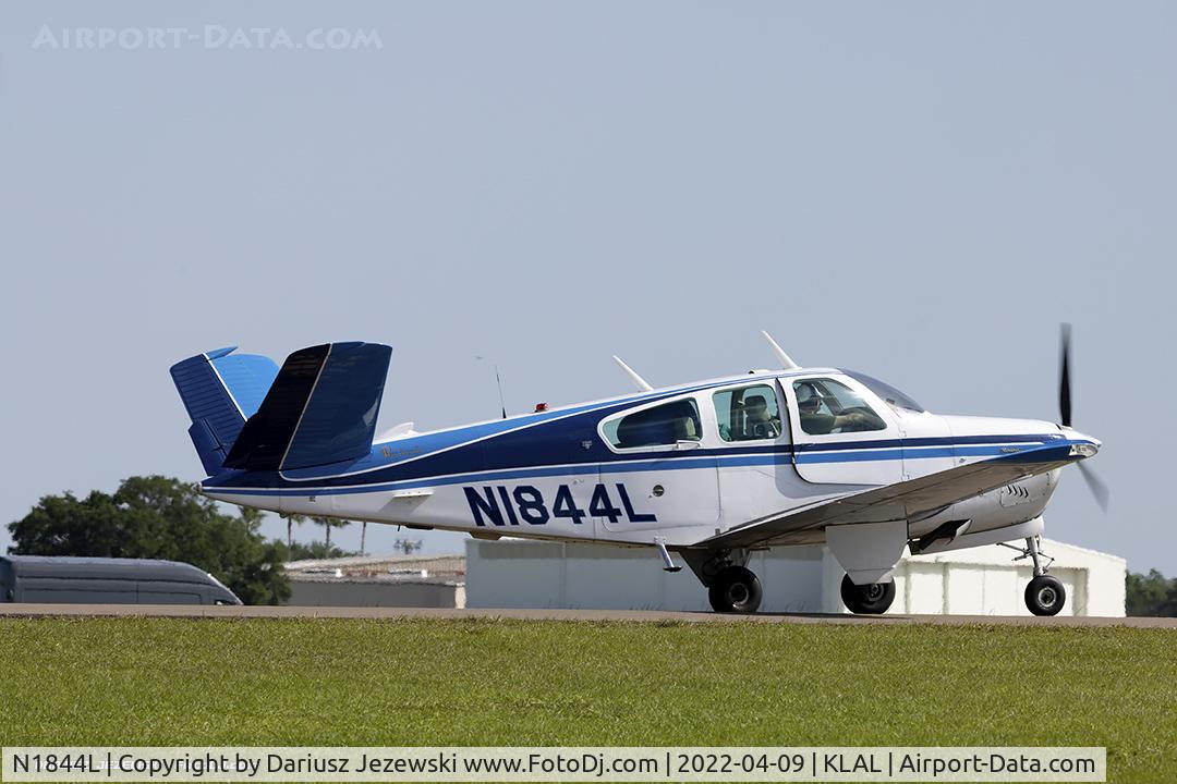 N1844L, 1976 Beech V35B Bonanza C/N D-9880, Beech V35B Bonanza  C/N D-9880, N1844L