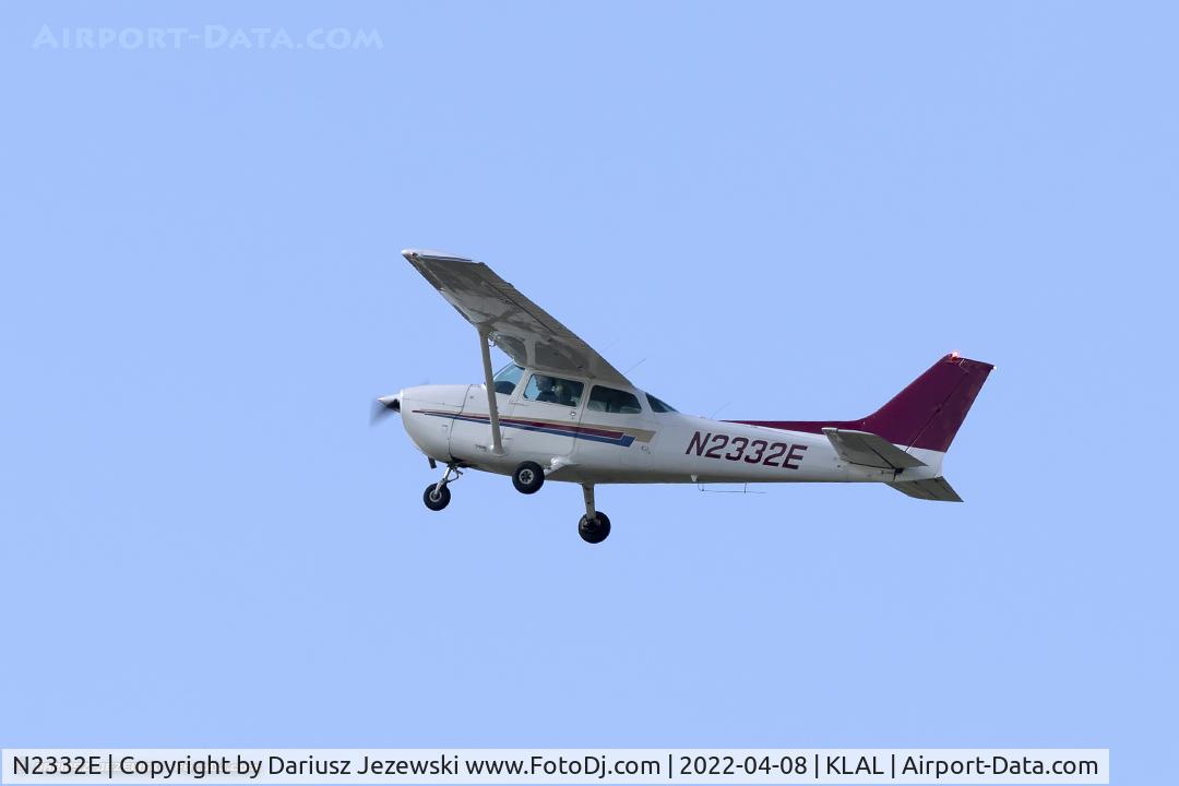 N2332E, 1978 Cessna 172N C/N 17271238, Cessna 172N Skyhawk  C/N 17271238, N2332E