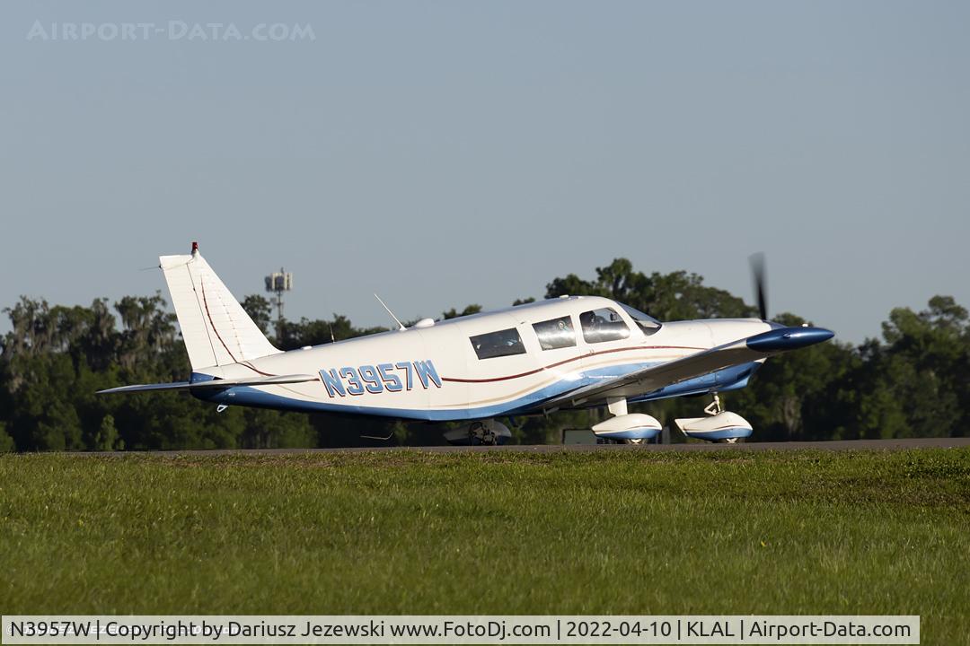 N3957W, 1967 Piper PA-32-260 Cherokee Six C/N 32-906, Piper PA-32-260 Cherokee Six  C/N 32-906, N3957W
