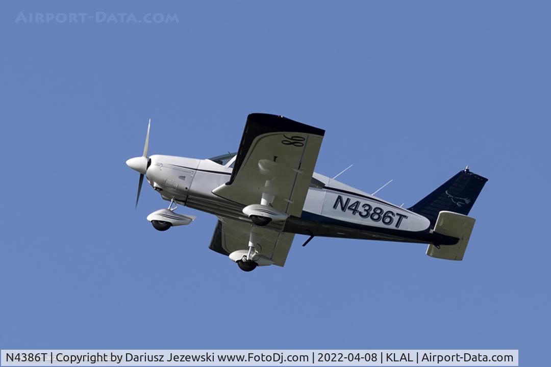 N4386T, 1971 Piper PA-28-180 Cherokee C/N 28-7105221, Piper PA-28-180 Cherokee  C/N 28-7105221, N4386T
