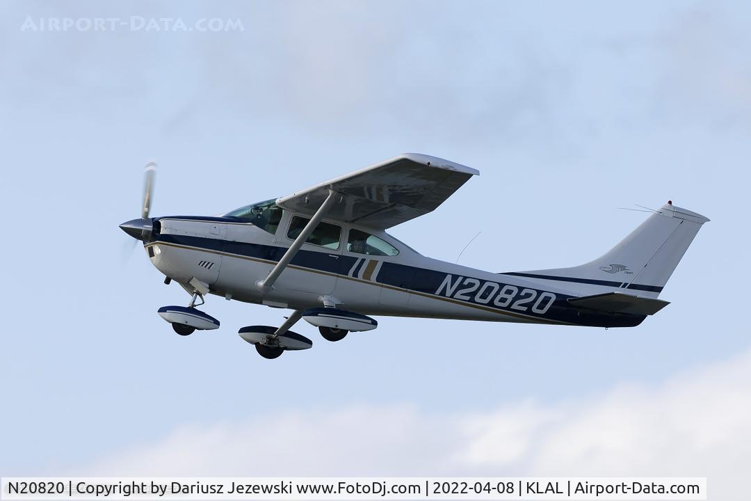 N20820, 1972 Cessna 182P Skylane C/N 18261232, Cessna 182P Skylane  C/N 18261232, N20820