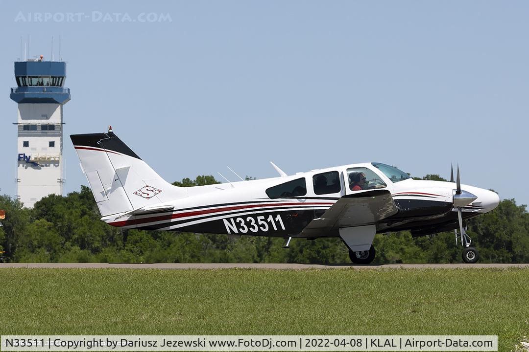 N33511, 1964 Beech 95-B55 Baron C/N TC-800, Beech 95-B55 Baron  C/N TC-800, N33511