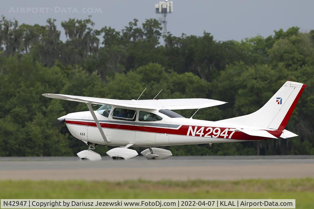 N42947, 1968 Cessna 182L Skylane C/N 18259262, Cessna 182L Skylane  C/N 18259262, N42947