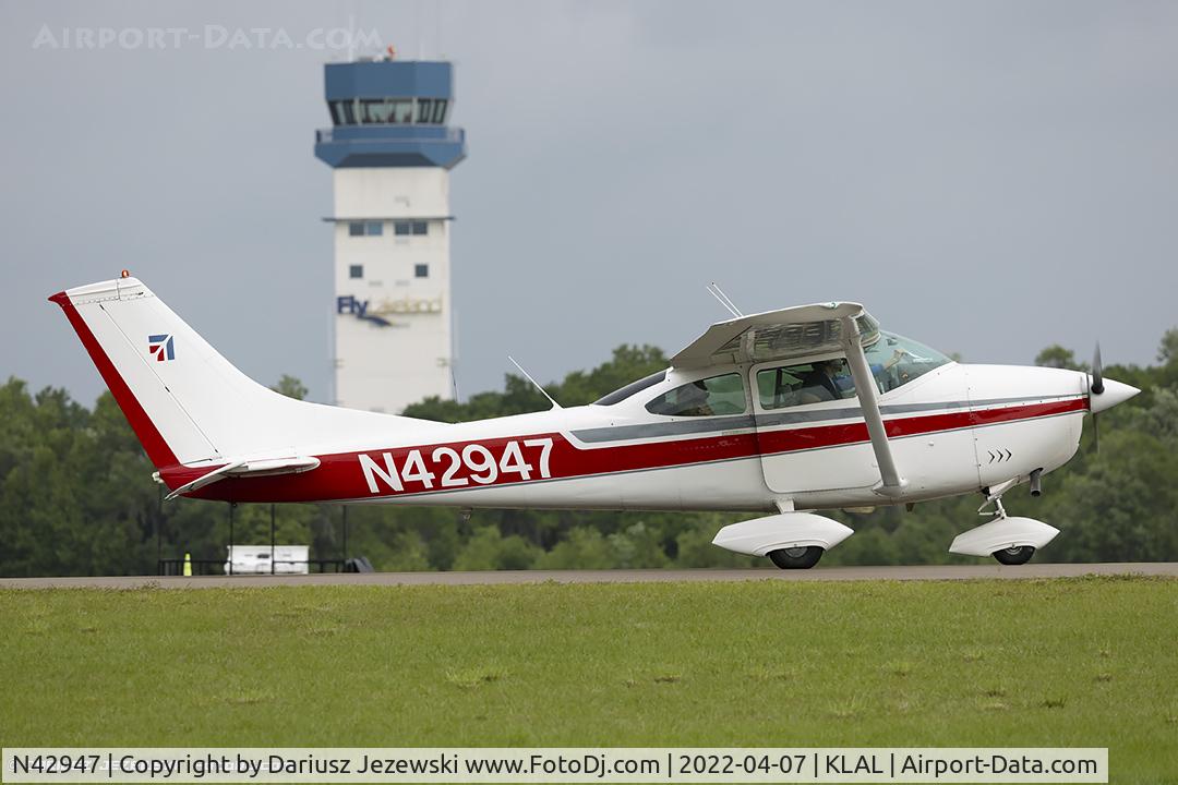 N42947, 1968 Cessna 182L Skylane C/N 18259262, Cessna 182L Skylane  C/N 18259262, N42947