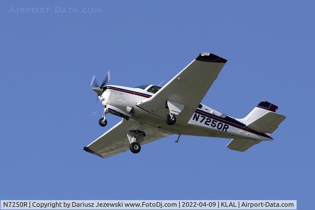 N7250R, 1974 Beech F33A Bonanza C/N CE-548, Beech F33A Bonanza  C/N CE-548, N7250R