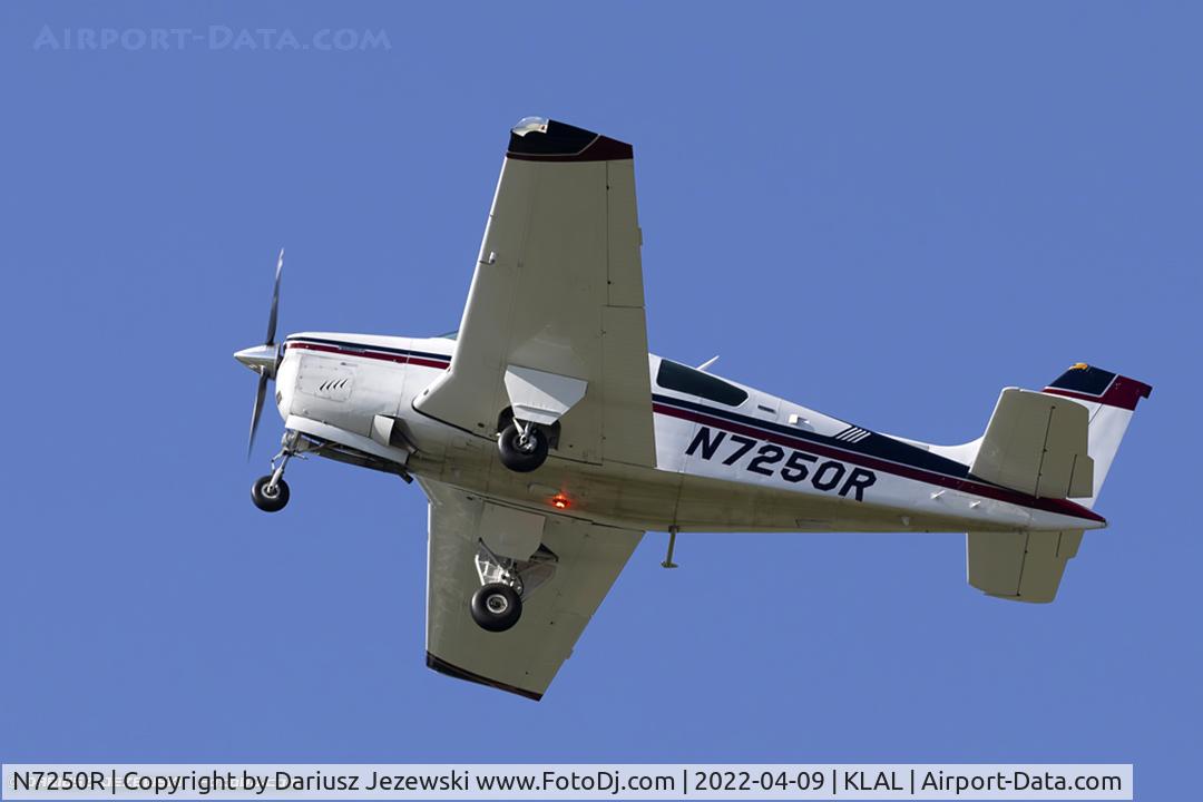 N7250R, 1974 Beech F33A Bonanza C/N CE-548, Beech F33A Bonanza  C/N CE-548, N7250R