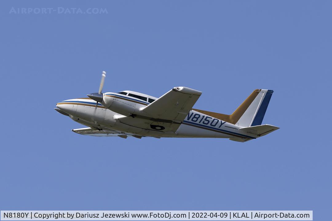N8180Y, 1966 Piper PA-30-160 B Twin Comanche C/N 30-1296, Piper PA-30 Twin Comanche  C/N 30-1296, N8180Y