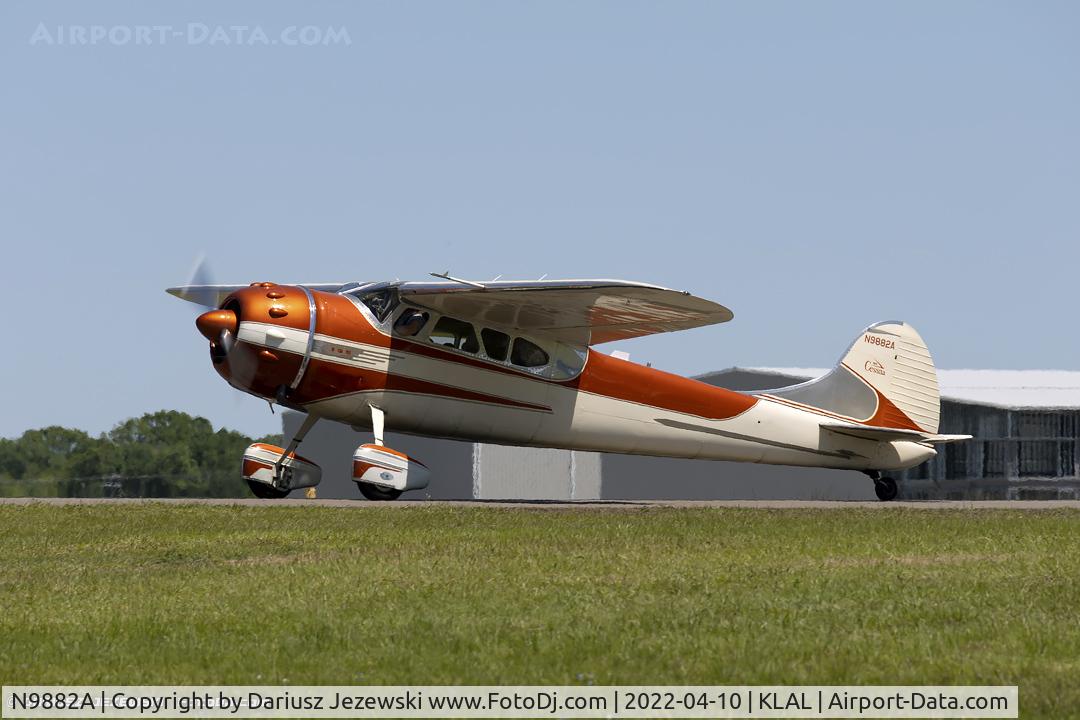 N9882A, 1950 Cessna 195 C/N 7584, Cessna 195 Businessliner  C/N 7584, N9882A