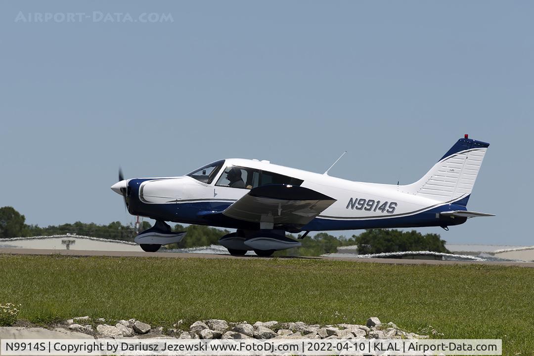 N9914S, 1981 Mooney M20J 201 C/N 24-1092, Piper PA-28-140 Cherokee Cruiser  C/N 28-23672, N9914S