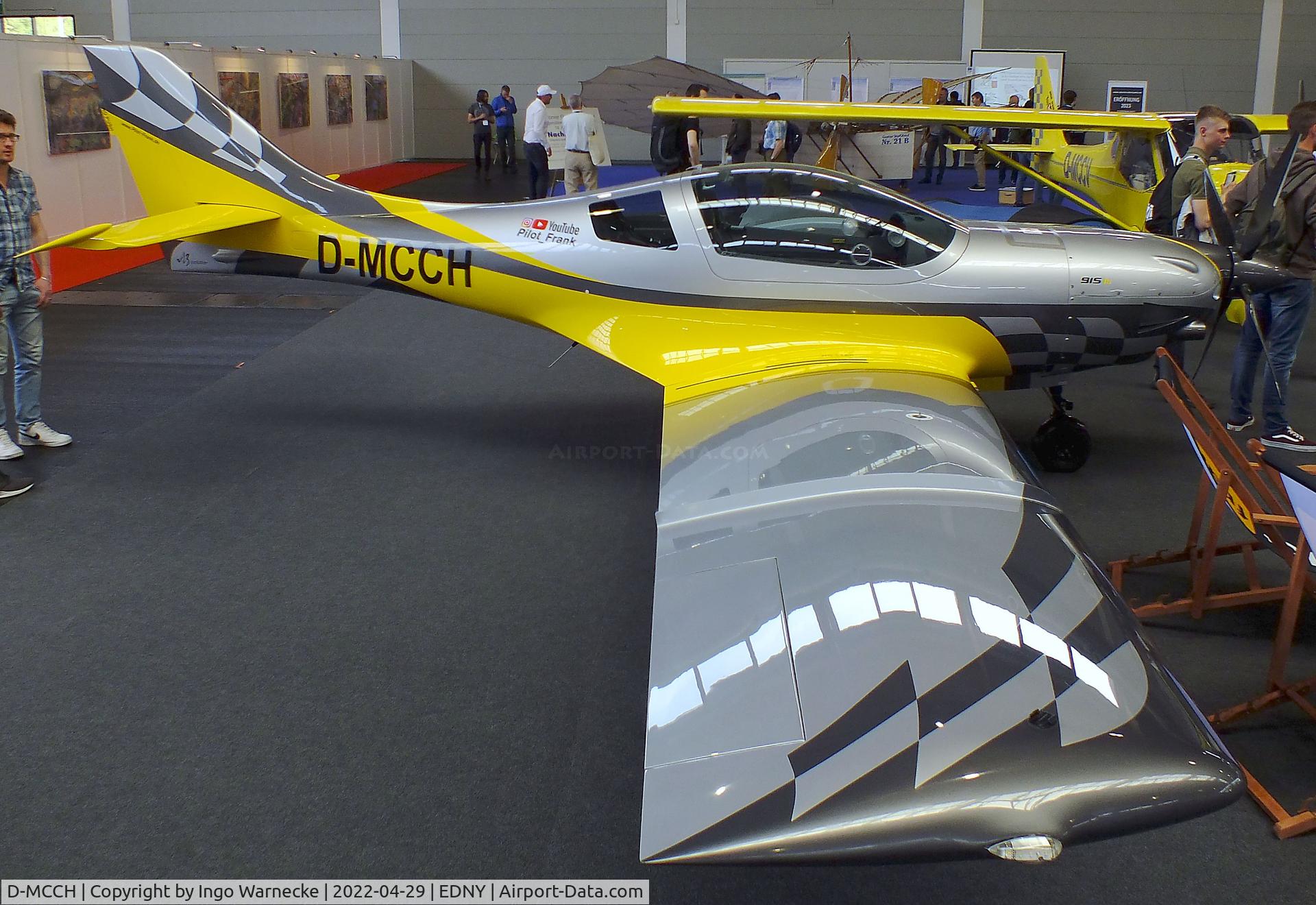 D-MCCH, JMB Aircraft VL-3 Evolution C/N VL-3-446, Aveko / JMB VL-3 Evolution of YouTuber 'Pilot Frank' at the AERO 2022, Friedrichshafen