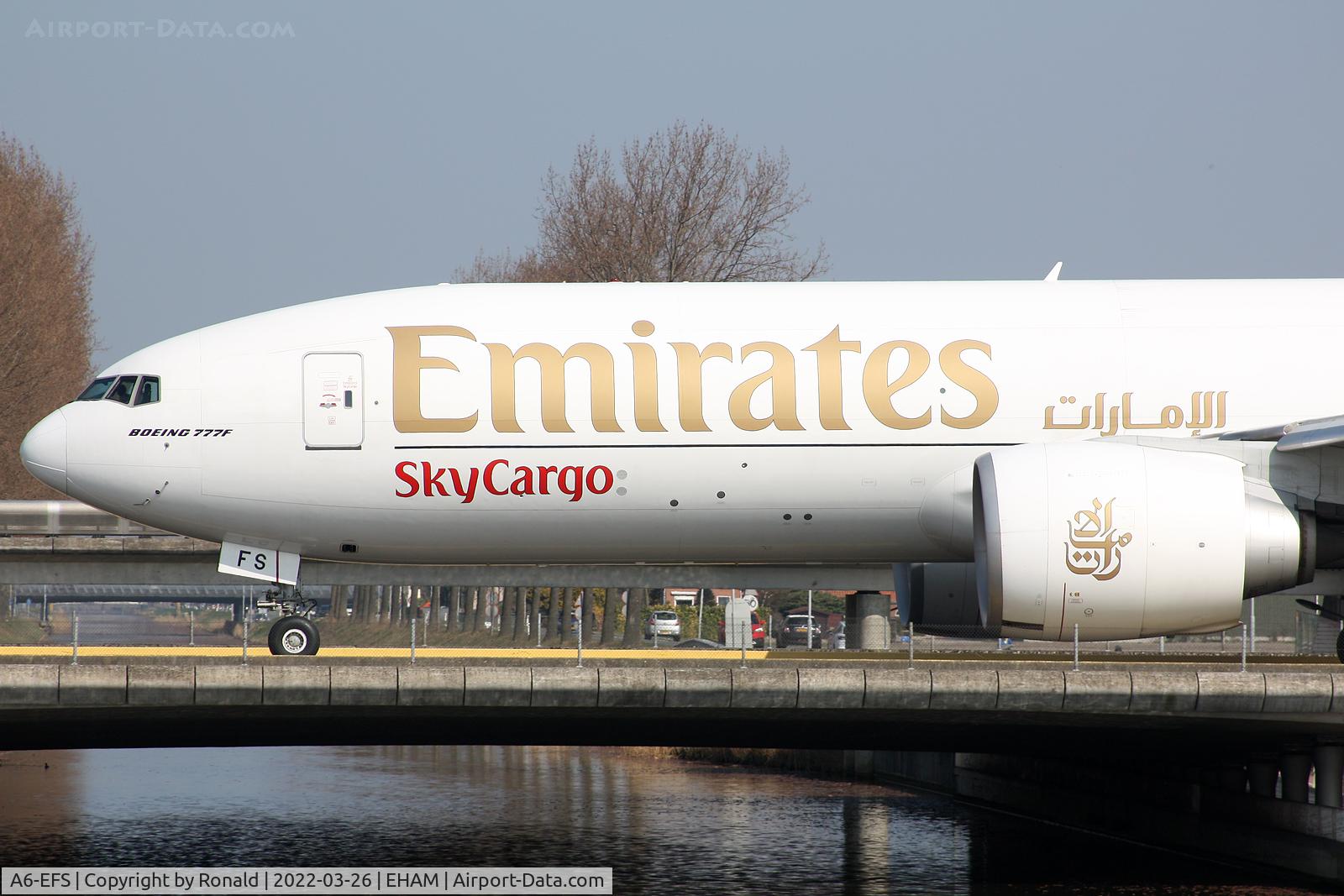A6-EFS, 2015 Boeing 777-F1H C/N 42234, at spl