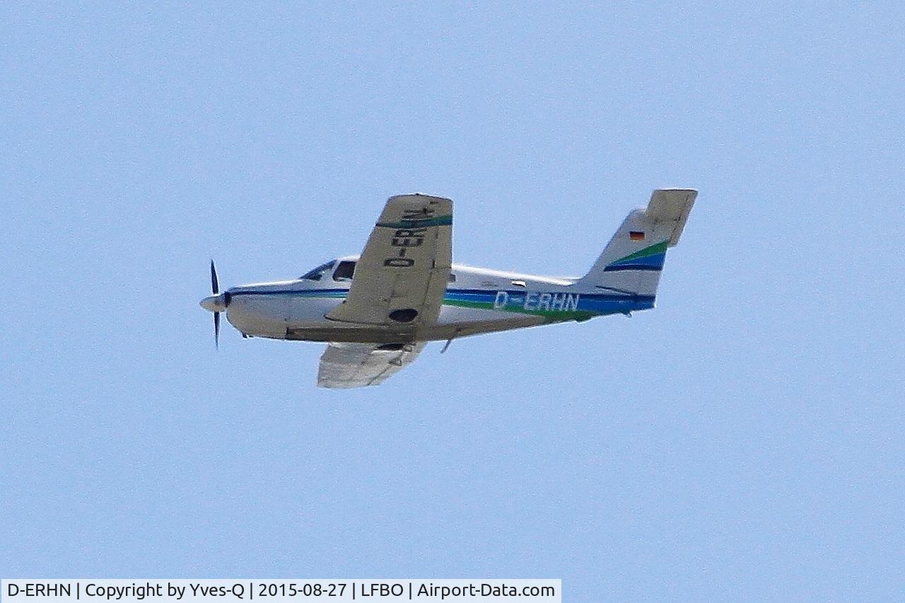 D-ERHN, 1982 Piper PA-28RT-201T Turbo Arrow IV Arrow IV C/N 28R-8218007, Piper PA-28RT-201T Turbo Arrow IV, Crossing axis, Toulouse-Blagnac airport (LFBO-TLS)