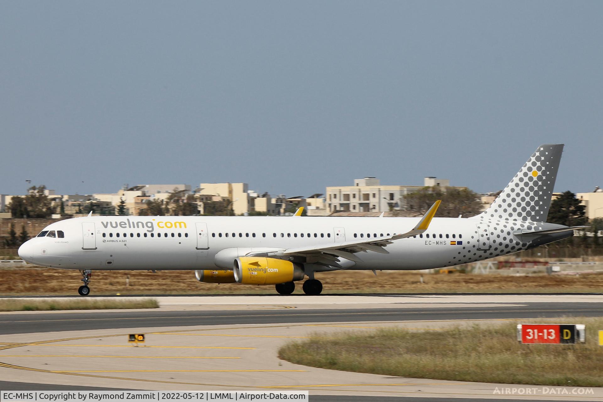 EC-MHS, 2015 Airbus A321-231 C/N 6740, A321 EC-MHS Vueling