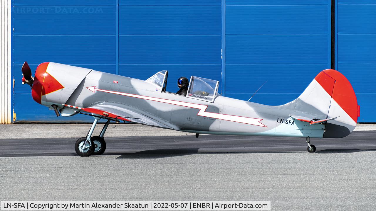 LN-SFA, 1983 Yakovlev Yak-50 C/N 832409, Taxying to parking.